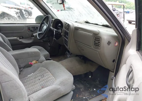 1999 Chevrolet S Truck S10 z USA, uszkodzony, nr VIN 1GCCS1442X8159401